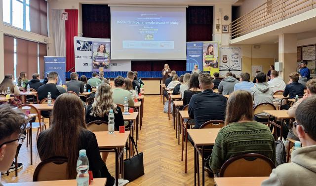 XIII edycja konkursu „Poznaj swoje prawa w pracy” – etap regionalny